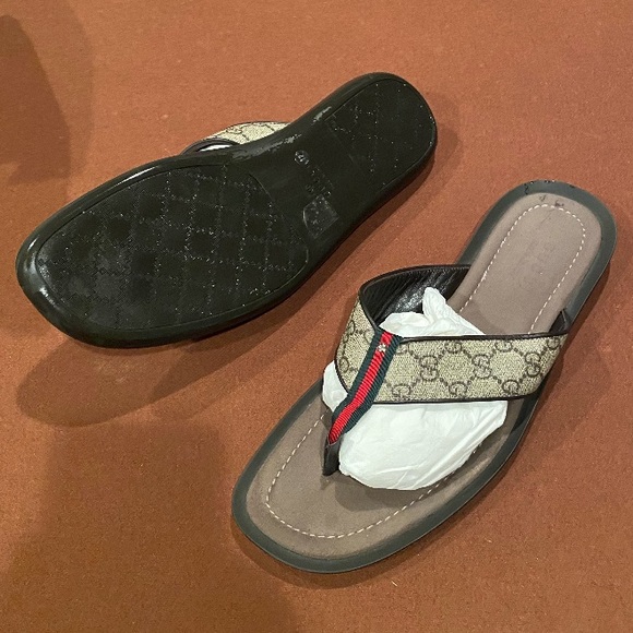 gucci flip sandals